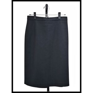 PURE Collection Wool Pencil Skirt Lined Black Size 4 Classic Timeless Minimalist